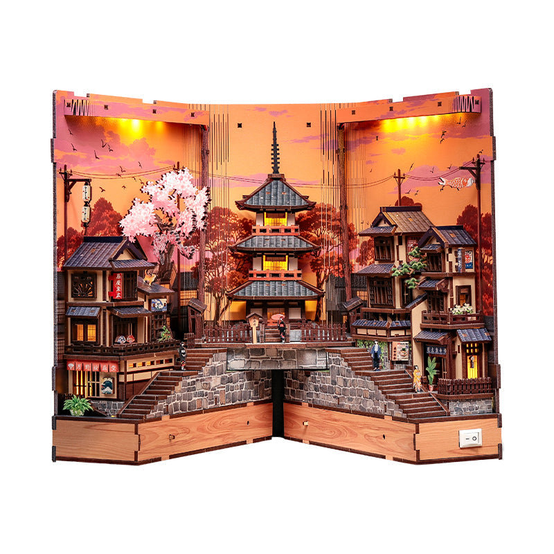 Book-Nook Japonais Twilight Sakura Path