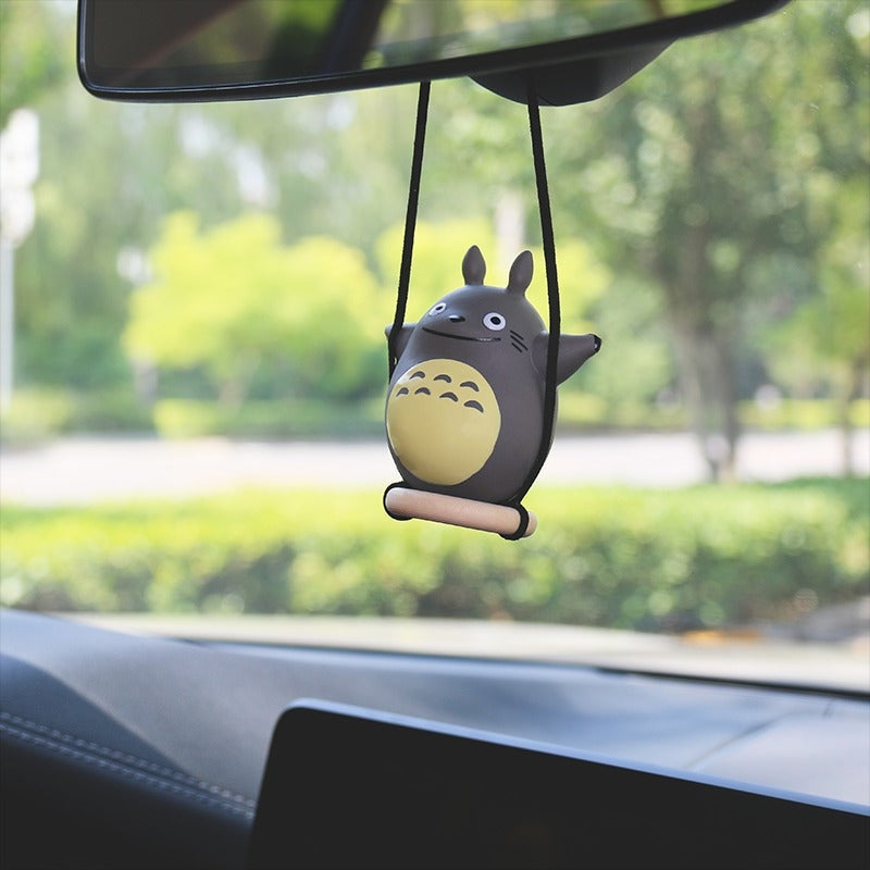 Figurine Totoro Balançoire