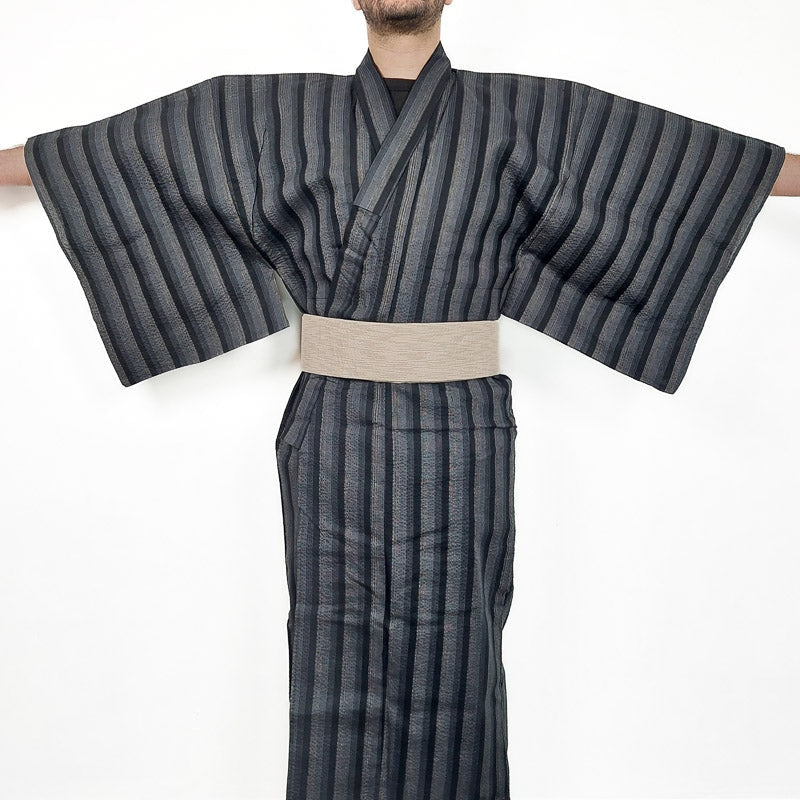 Yukata Japonais Rayé Noir