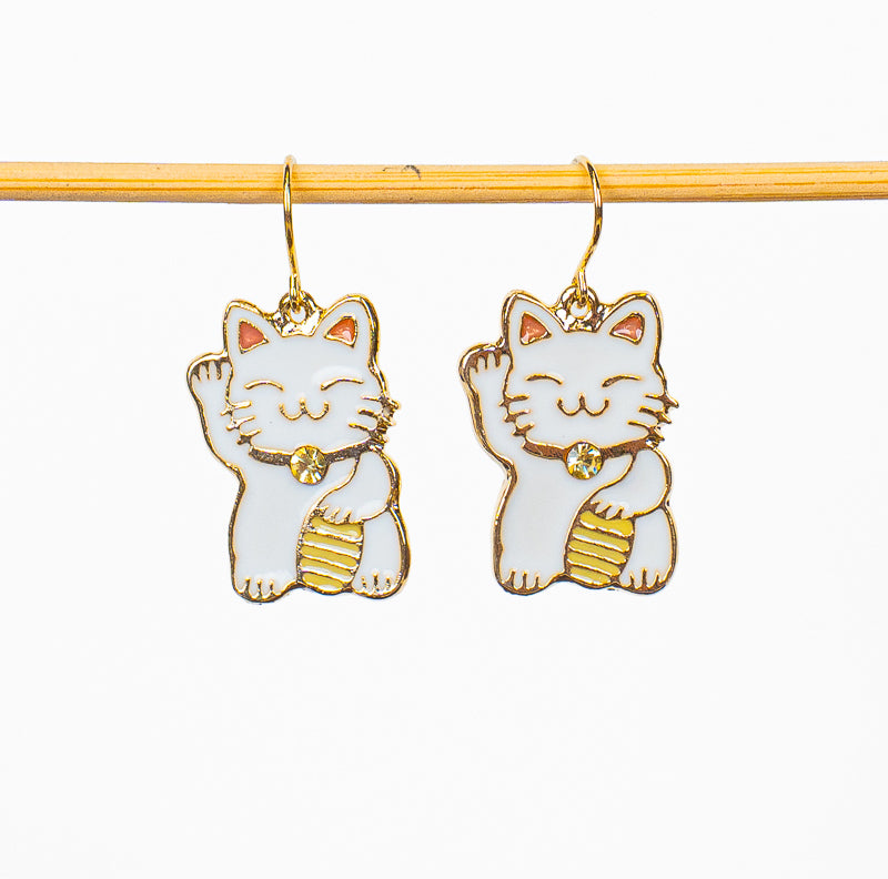 Boucles d’Oreilles Japonaise Maneki-Neko Blanc et Doré