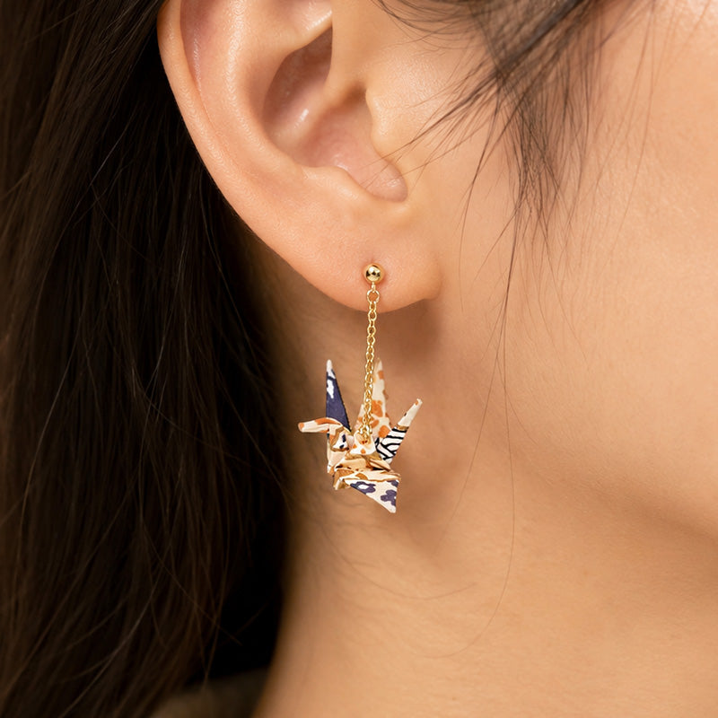 Boucles d’Oreilles Japonaises Chaînes Grues Blanches