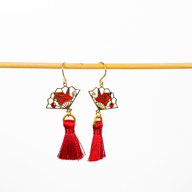 Boucles d’Oreilles Japonaises Sensu et Pompon Rouges