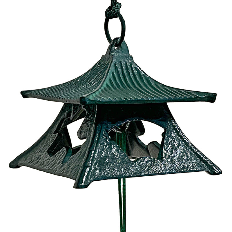 Carillon Fūrin en Fonte Nanbu et Temple Japonais