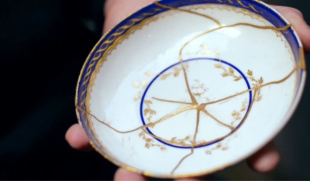 kintsugi l'art de réparer la céramique