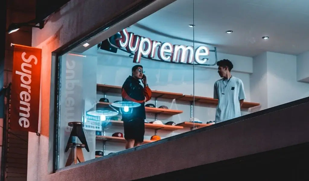 magasin supreme dans le quartier Harajuku