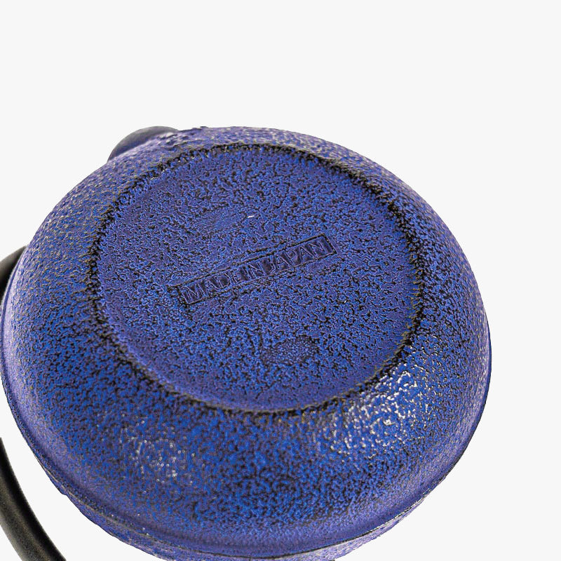 Petite Théière Japonaise en Fonte Tetsubin Indigo